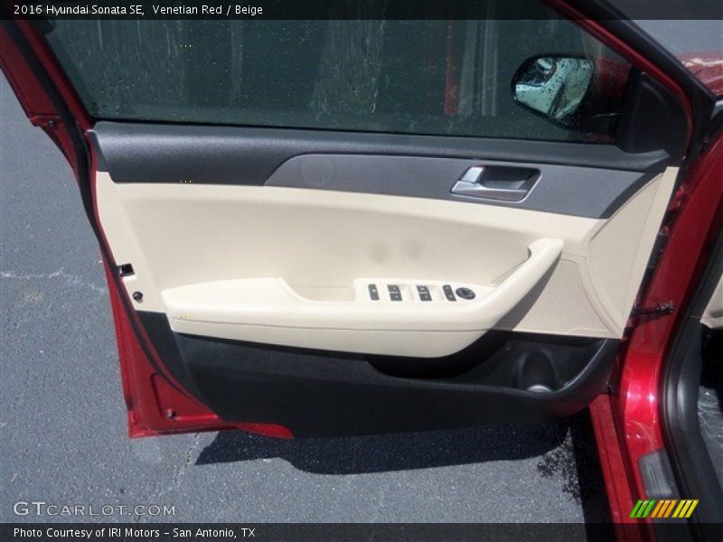 Venetian Red / Beige 2016 Hyundai Sonata SE