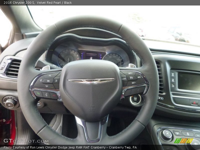 Velvet Red Pearl / Black 2016 Chrysler 200 S