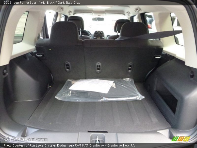  2016 Patriot Sport 4x4 Trunk