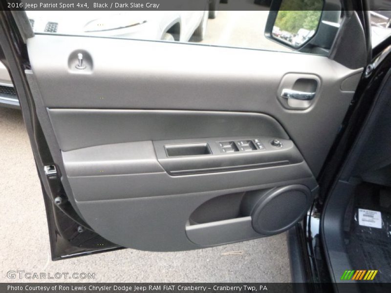 Black / Dark Slate Gray 2016 Jeep Patriot Sport 4x4