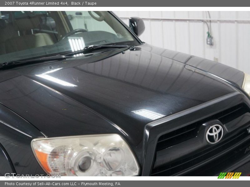 Black / Taupe 2007 Toyota 4Runner Limited 4x4