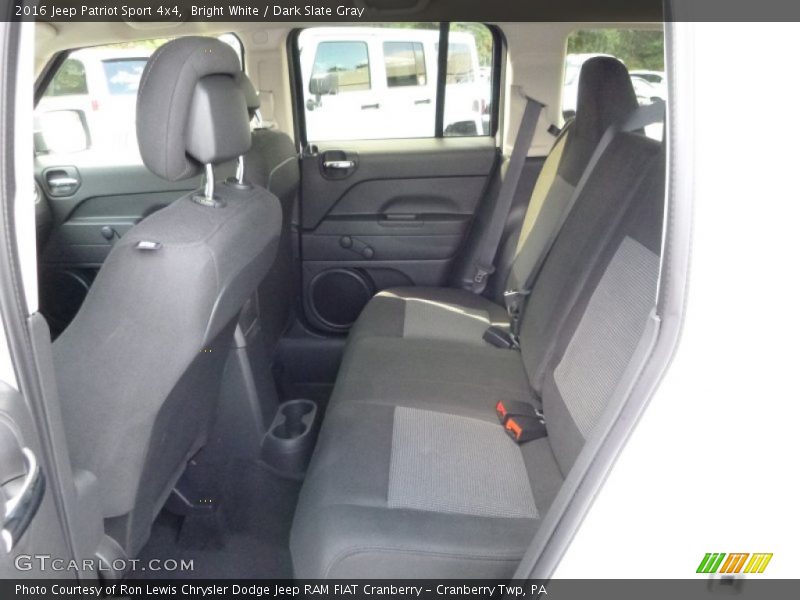 Bright White / Dark Slate Gray 2016 Jeep Patriot Sport 4x4