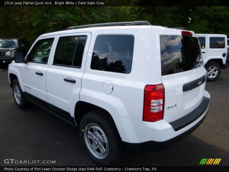 Bright White / Dark Slate Gray 2016 Jeep Patriot Sport 4x4