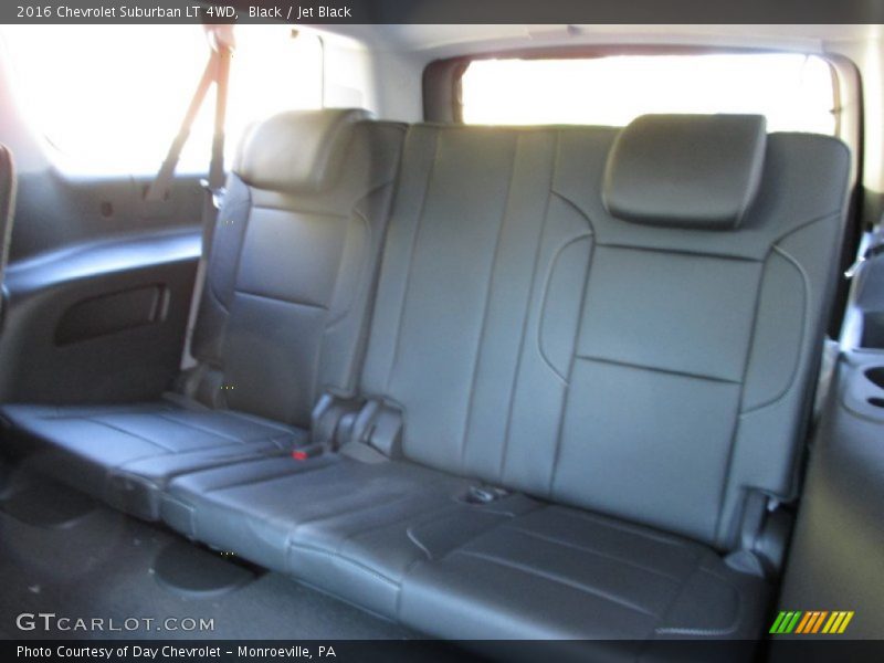 Black / Jet Black 2016 Chevrolet Suburban LT 4WD