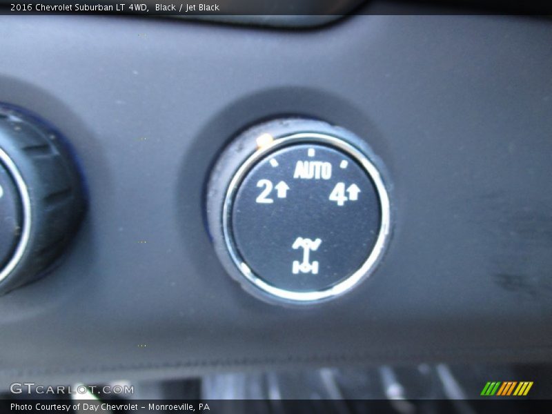 Black / Jet Black 2016 Chevrolet Suburban LT 4WD