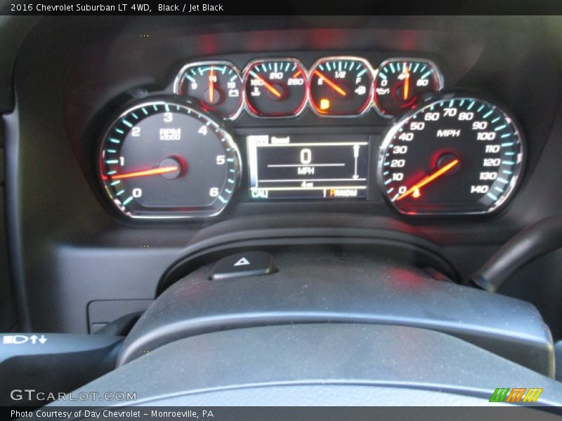 Black / Jet Black 2016 Chevrolet Suburban LT 4WD