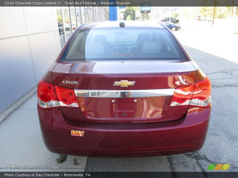 Siren Red Tintcoat / Medium Titanium 2016 Chevrolet Cruze Limited LT