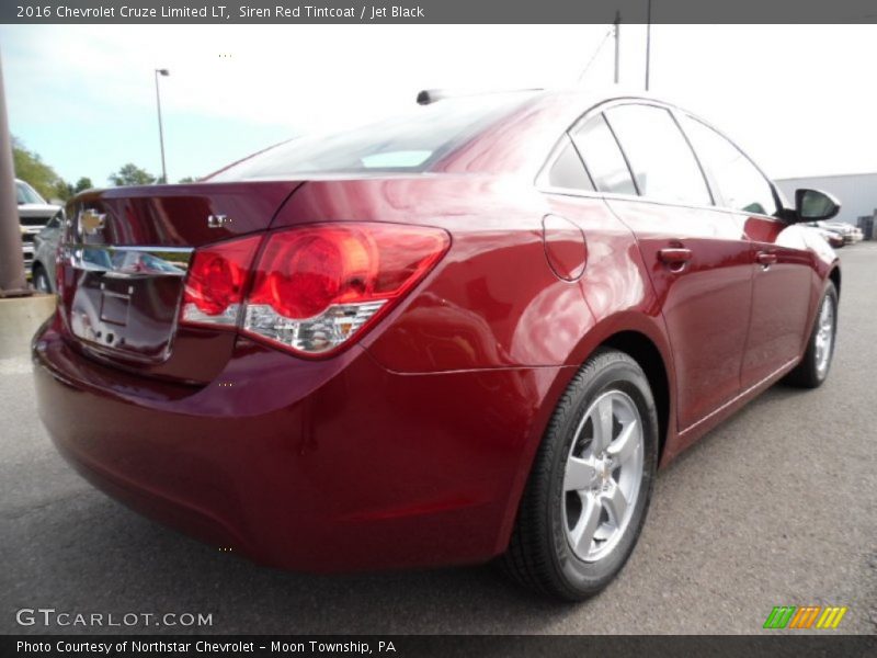 Siren Red Tintcoat / Jet Black 2016 Chevrolet Cruze Limited LT
