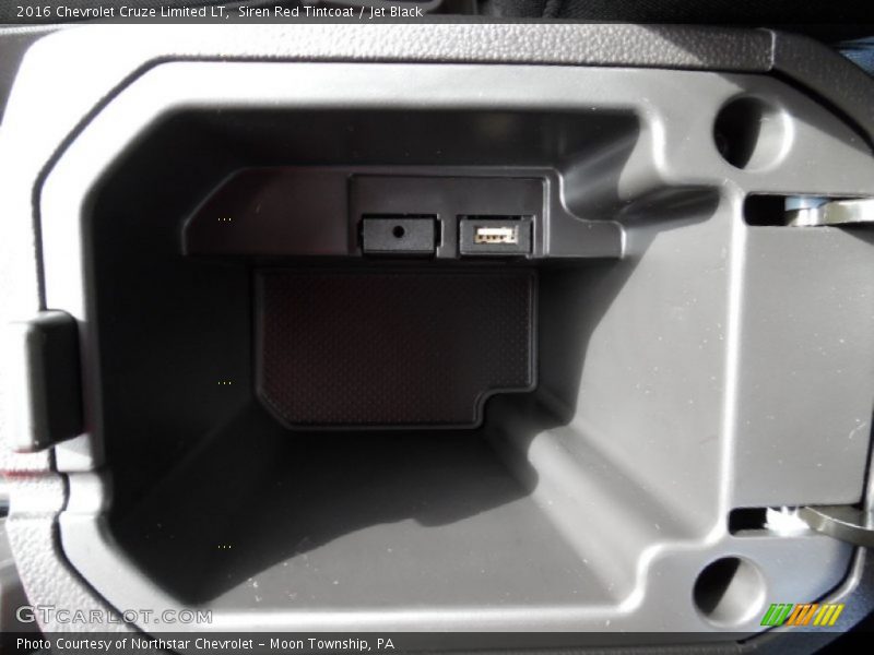 Siren Red Tintcoat / Jet Black 2016 Chevrolet Cruze Limited LT