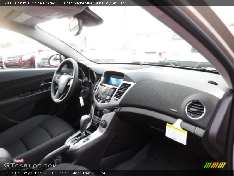 Champagne Silver Metallic / Jet Black 2016 Chevrolet Cruze Limited LT