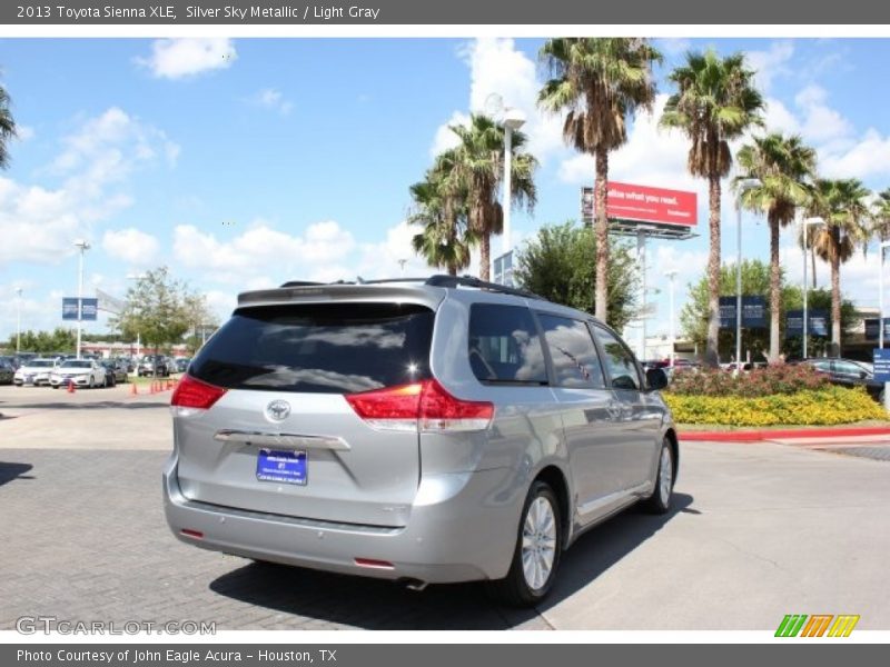 Silver Sky Metallic / Light Gray 2013 Toyota Sienna XLE