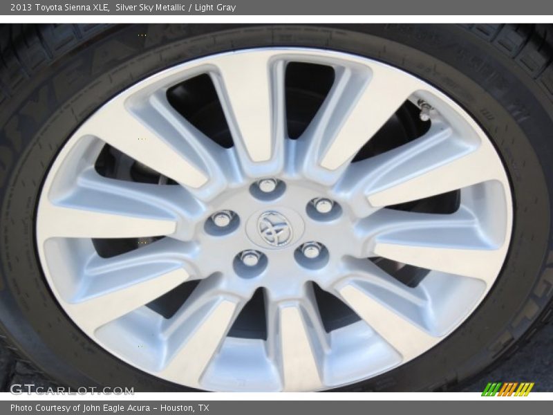 Silver Sky Metallic / Light Gray 2013 Toyota Sienna XLE