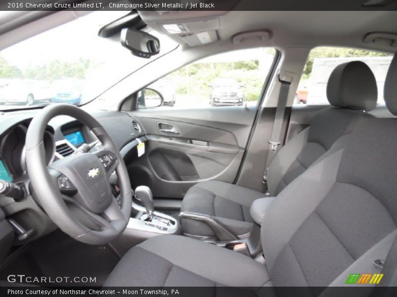 Champagne Silver Metallic / Jet Black 2016 Chevrolet Cruze Limited LT