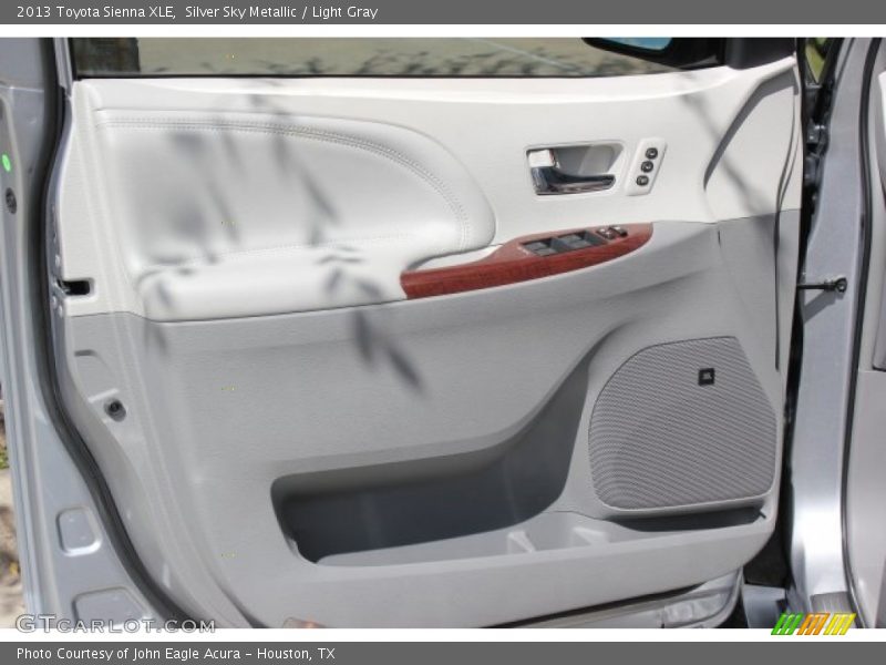 Silver Sky Metallic / Light Gray 2013 Toyota Sienna XLE