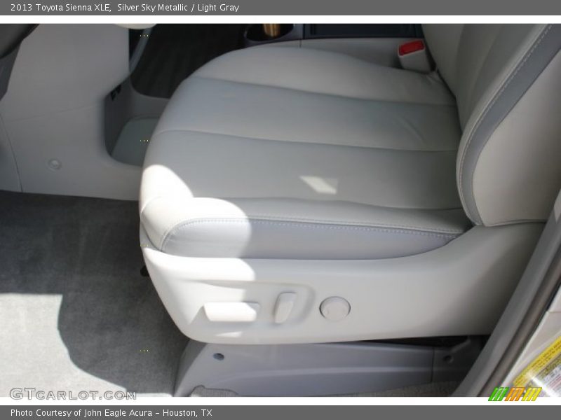 Silver Sky Metallic / Light Gray 2013 Toyota Sienna XLE