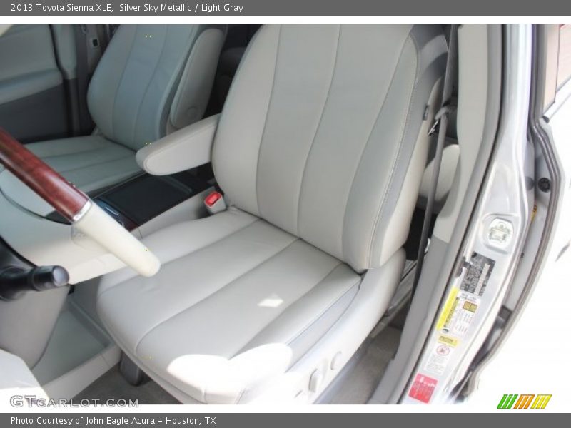 Silver Sky Metallic / Light Gray 2013 Toyota Sienna XLE
