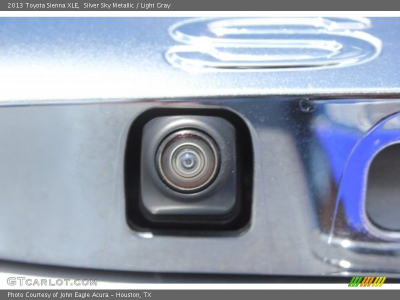 Silver Sky Metallic / Light Gray 2013 Toyota Sienna XLE