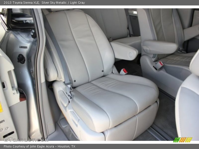 Silver Sky Metallic / Light Gray 2013 Toyota Sienna XLE