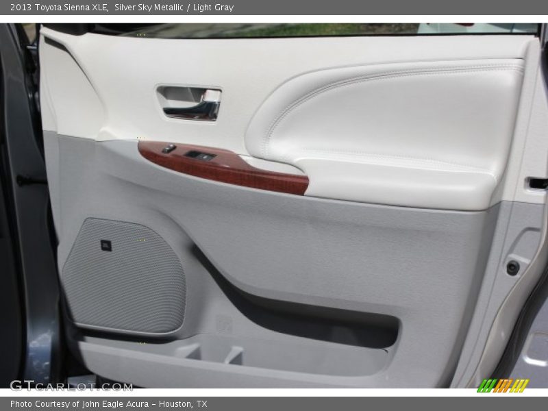 Silver Sky Metallic / Light Gray 2013 Toyota Sienna XLE