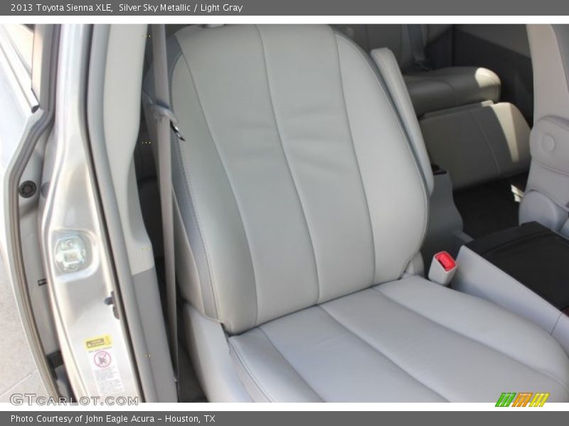 Silver Sky Metallic / Light Gray 2013 Toyota Sienna XLE
