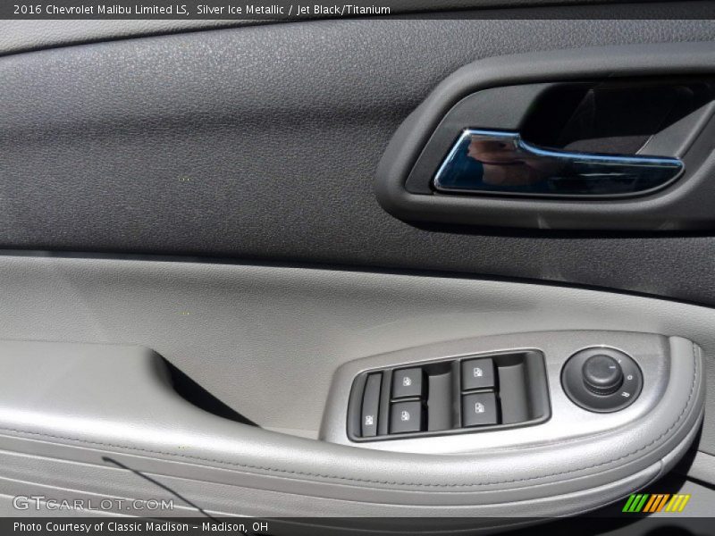 Silver Ice Metallic / Jet Black/Titanium 2016 Chevrolet Malibu Limited LS