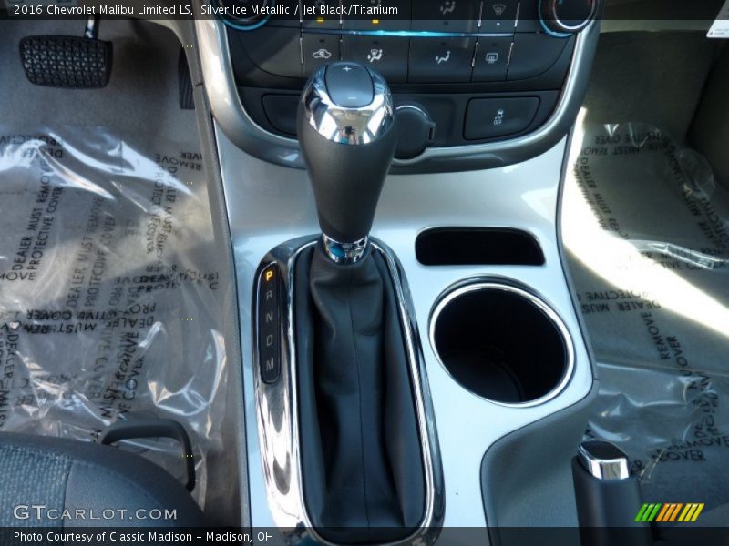 Silver Ice Metallic / Jet Black/Titanium 2016 Chevrolet Malibu Limited LS