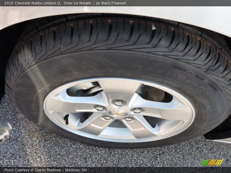 Silver Ice Metallic / Jet Black/Titanium 2016 Chevrolet Malibu Limited LS