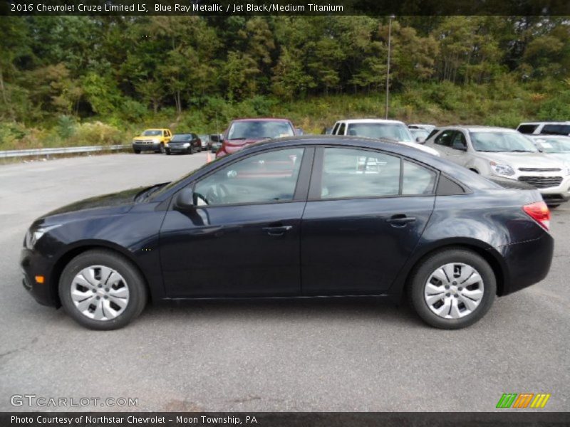 Blue Ray Metallic / Jet Black/Medium Titanium 2016 Chevrolet Cruze Limited LS