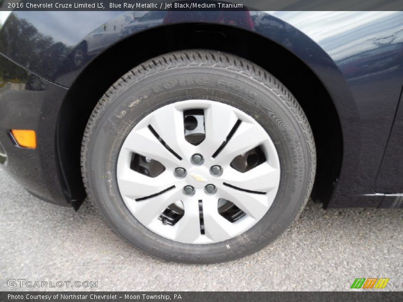 Blue Ray Metallic / Jet Black/Medium Titanium 2016 Chevrolet Cruze Limited LS