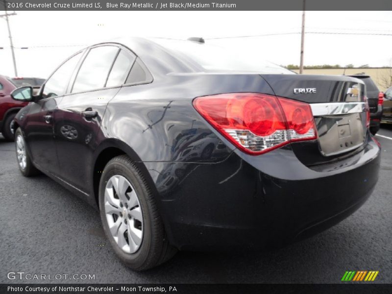 Blue Ray Metallic / Jet Black/Medium Titanium 2016 Chevrolet Cruze Limited LS