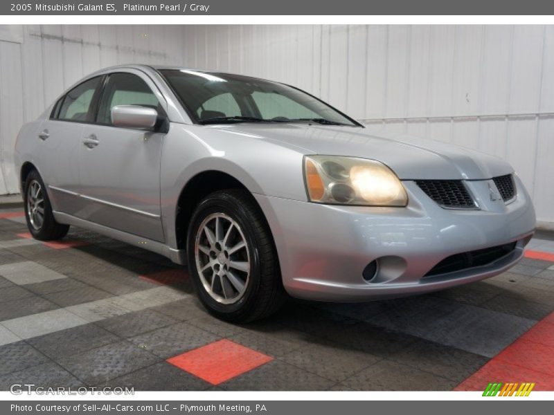 Platinum Pearl / Gray 2005 Mitsubishi Galant ES