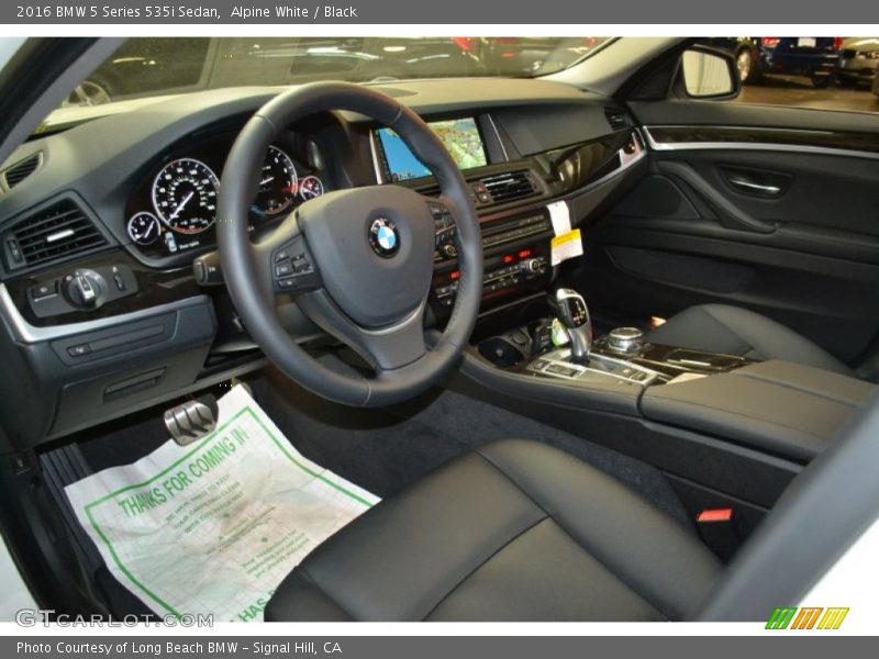Alpine White / Black 2016 BMW 5 Series 535i Sedan