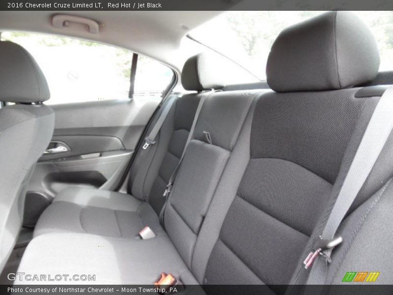 Red Hot / Jet Black 2016 Chevrolet Cruze Limited LT