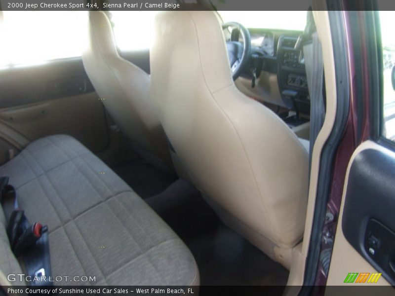 Sienna Pearl / Camel Beige 2000 Jeep Cherokee Sport 4x4