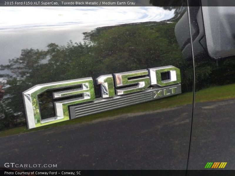 Tuxedo Black Metallic / Medium Earth Gray 2015 Ford F150 XLT SuperCab