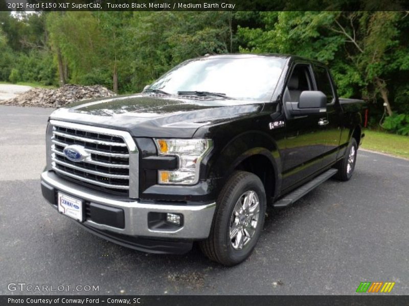 Tuxedo Black Metallic / Medium Earth Gray 2015 Ford F150 XLT SuperCab
