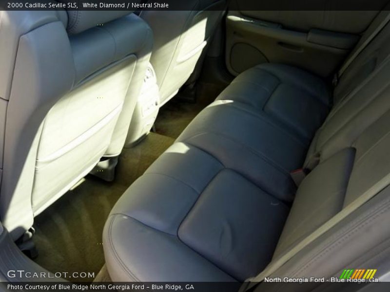 White Diamond / Neutral Shale 2000 Cadillac Seville SLS