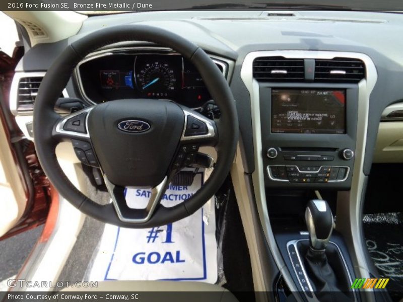 Bronze Fire Metallic / Dune 2016 Ford Fusion SE