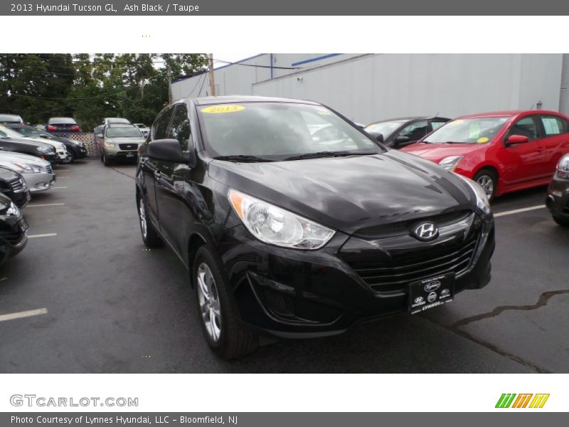 Ash Black / Taupe 2013 Hyundai Tucson GL