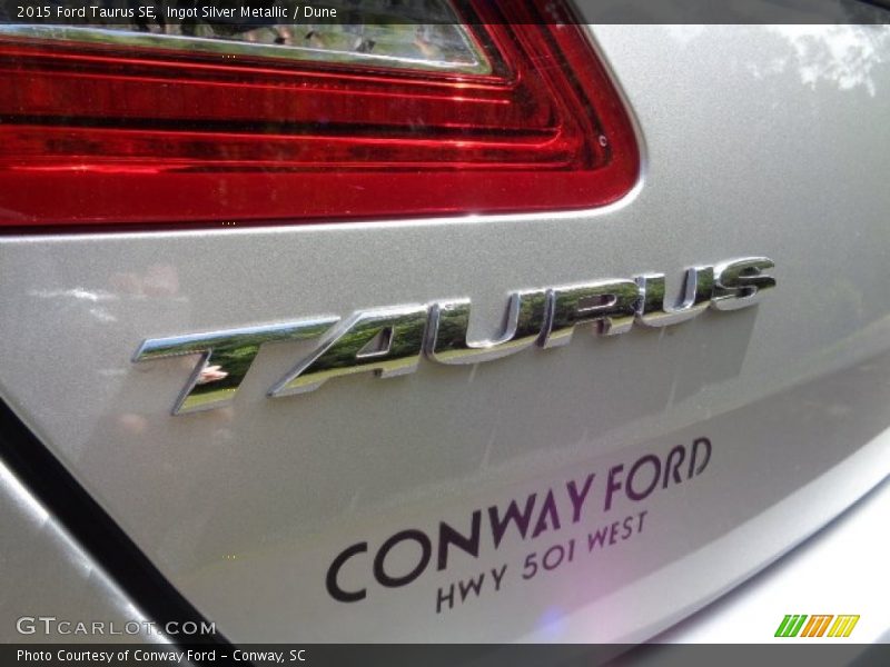 Ingot Silver Metallic / Dune 2015 Ford Taurus SE