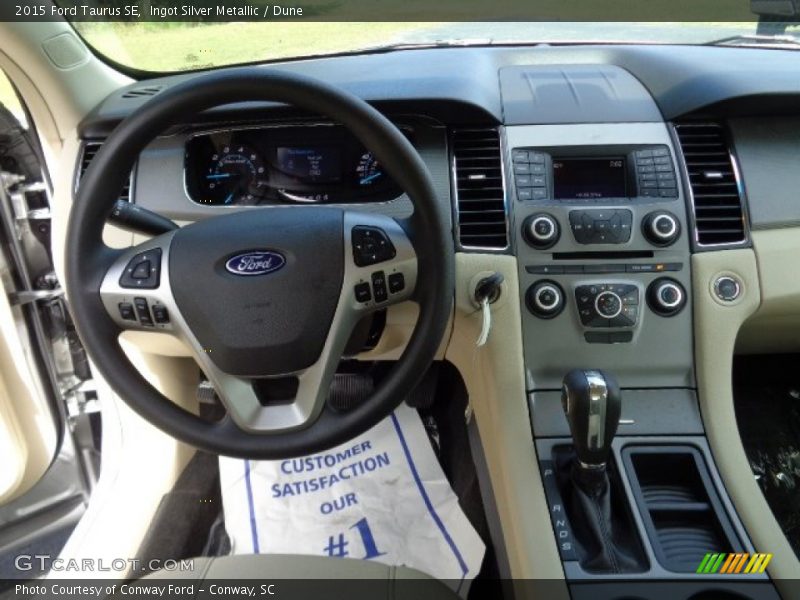 Dashboard of 2015 Taurus SE