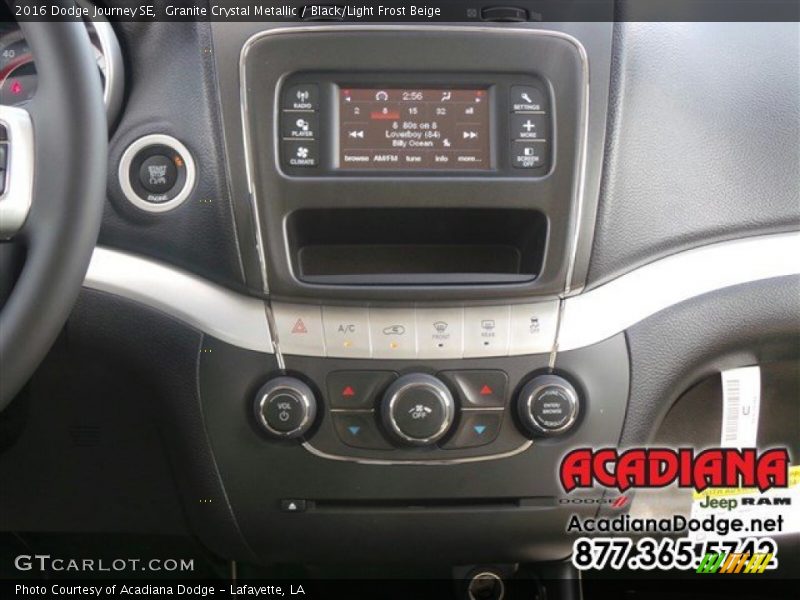 Granite Crystal Metallic / Black/Light Frost Beige 2016 Dodge Journey SE