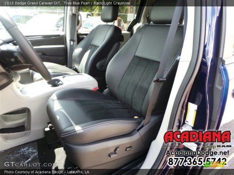 True Blue Pearl / Black/Light Graystone 2016 Dodge Grand Caravan SXT