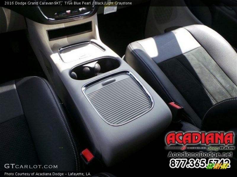 True Blue Pearl / Black/Light Graystone 2016 Dodge Grand Caravan SXT
