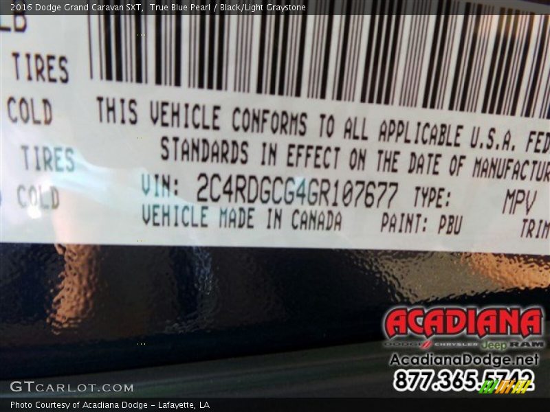 True Blue Pearl / Black/Light Graystone 2016 Dodge Grand Caravan SXT