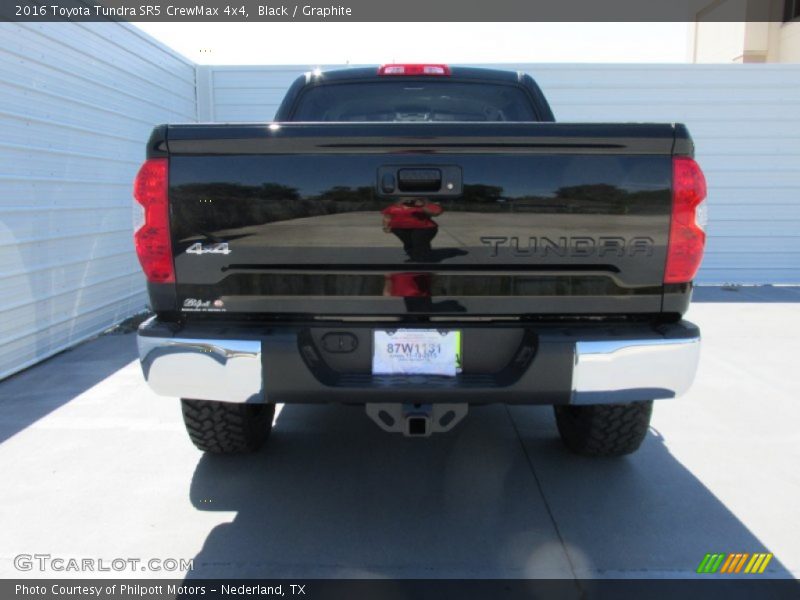 Black / Graphite 2016 Toyota Tundra SR5 CrewMax 4x4