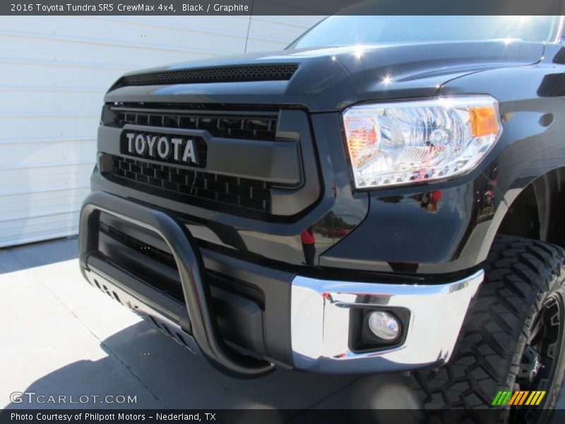 Black / Graphite 2016 Toyota Tundra SR5 CrewMax 4x4