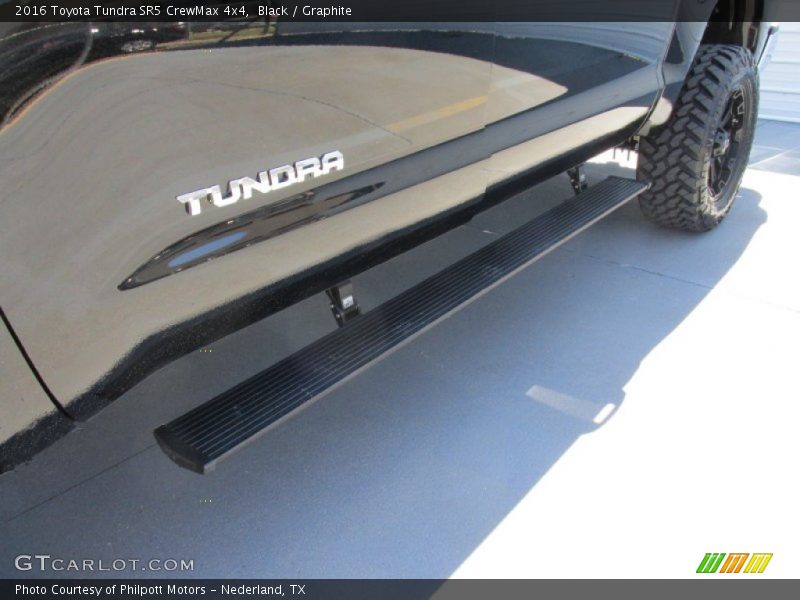 Black / Graphite 2016 Toyota Tundra SR5 CrewMax 4x4