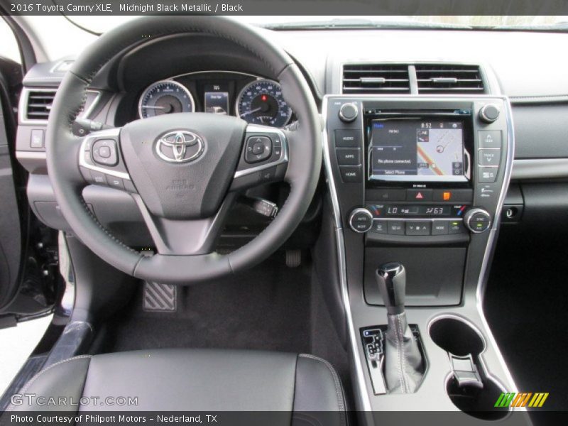 Midnight Black Metallic / Black 2016 Toyota Camry XLE