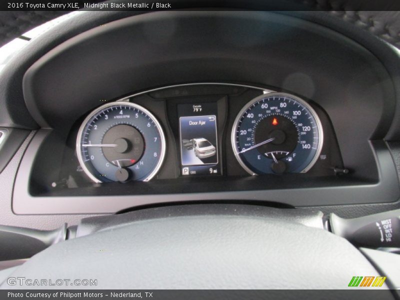 Midnight Black Metallic / Black 2016 Toyota Camry XLE